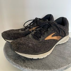 💛 Brooks Anthem Grey Rose Gold Tennis Shoes 12